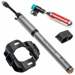 Pompe Blackburn Core CO2 Fer + Cartouche CO2