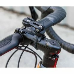 Support Téléphone SP Connect Bike Bundle II Universal Clamp -Vélo Soldes support telephone sp connect bike bundle ii universal clamp 2